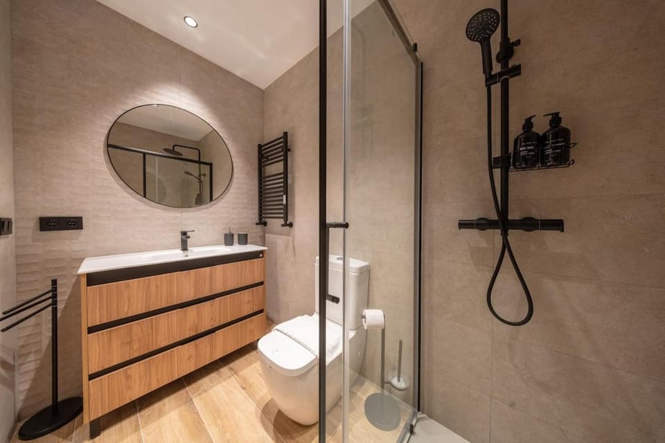 The Alta House Style and Comfort for 6 Apartment in Santander