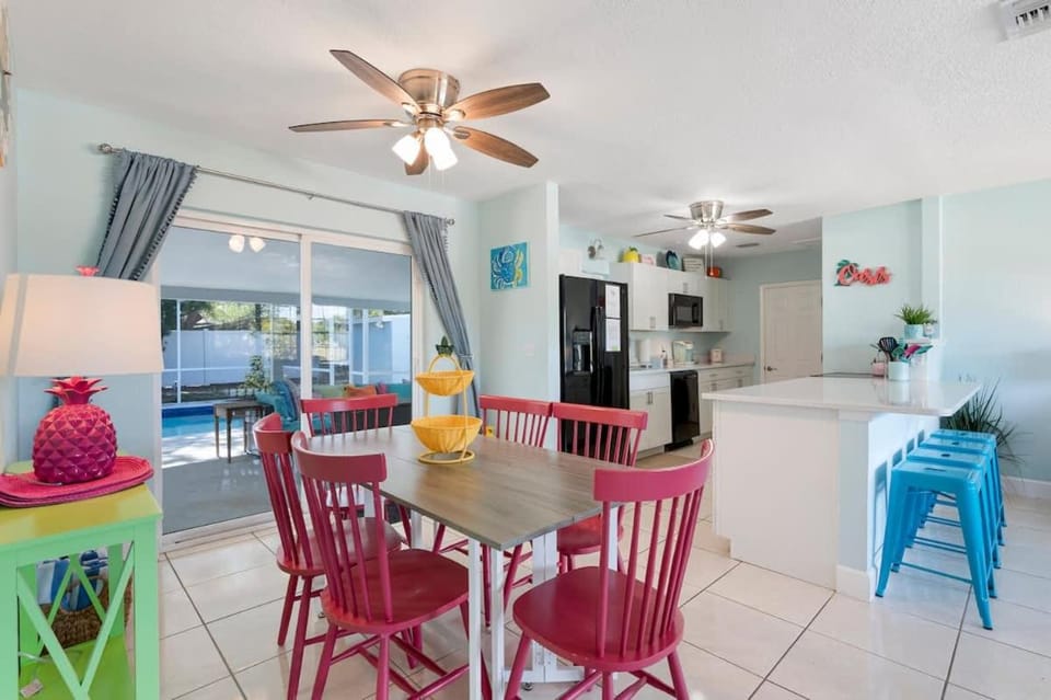 Private 3BR Pool Retreat Near Anna Maria Island House in Bradenton