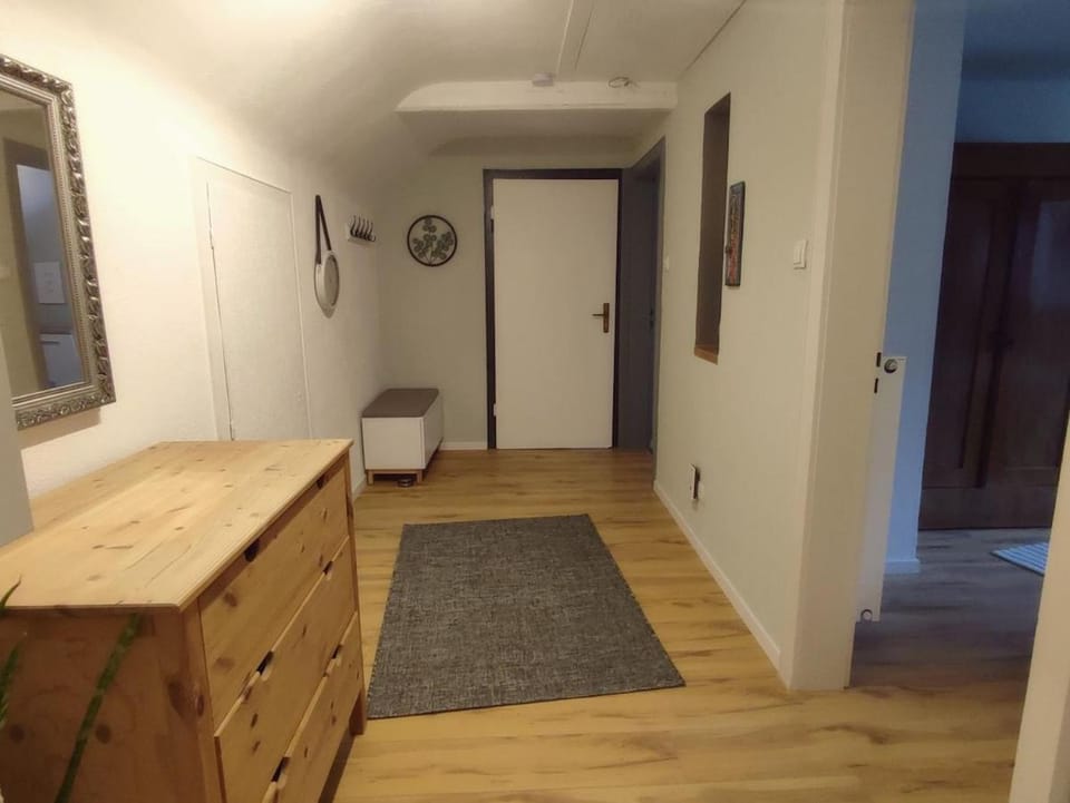 main Burgblick- malerische Lage am Wasser Apartment in Baden-Württemberg