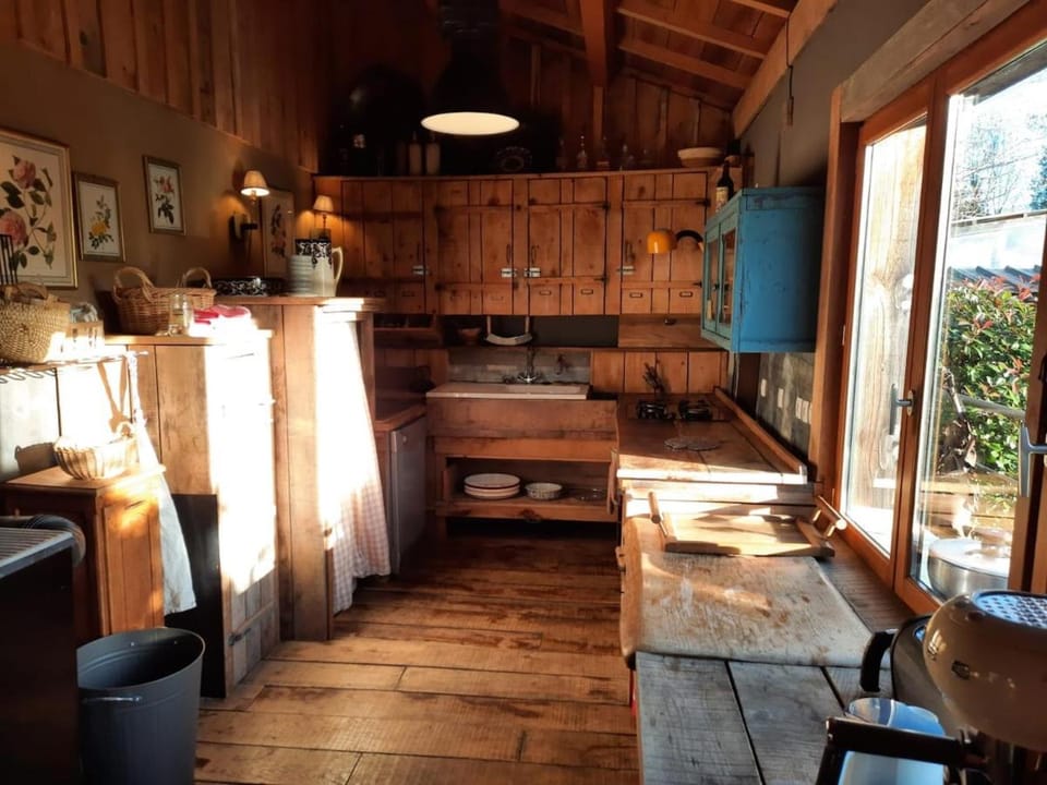 Beautiful wooden house with sauna 2 hours from Paris House in Normandy