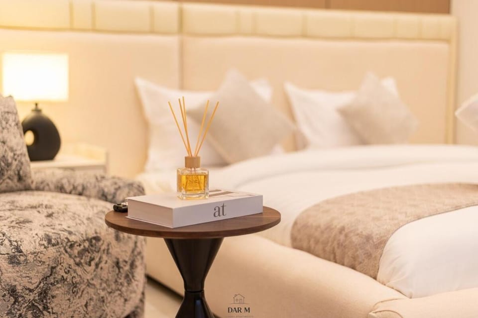 Luxury Studio Near King Abdulaziz Airport Dar M Apartment in Jeddah