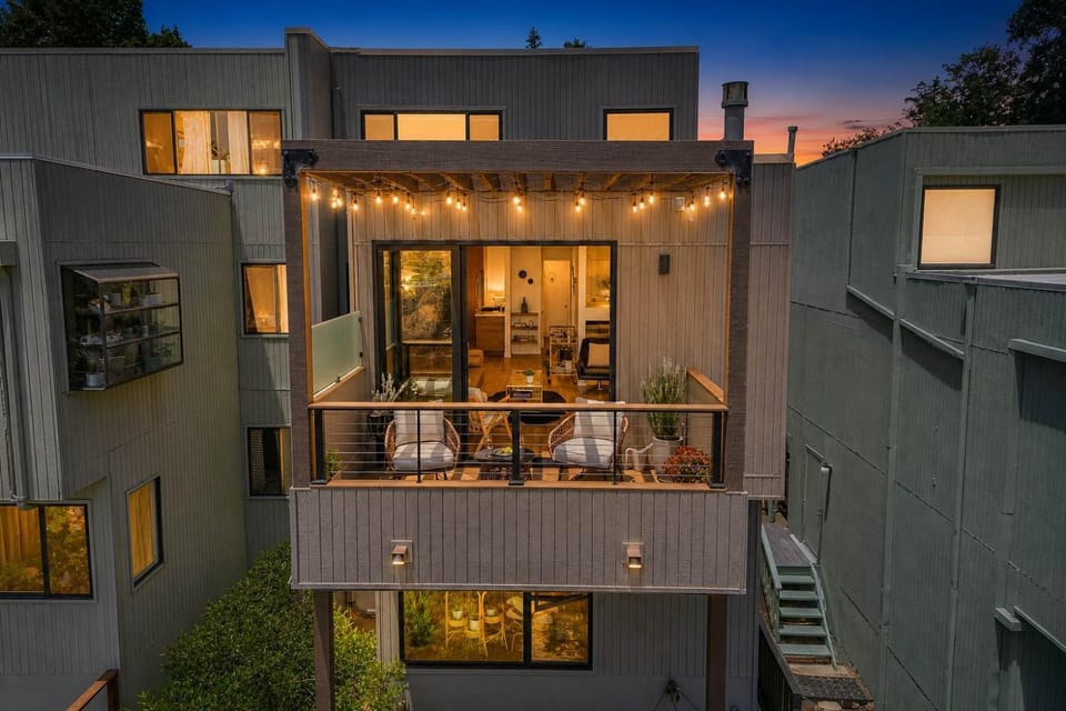 Allura South Park - A Tranquil Treetop Escape House in San Diego