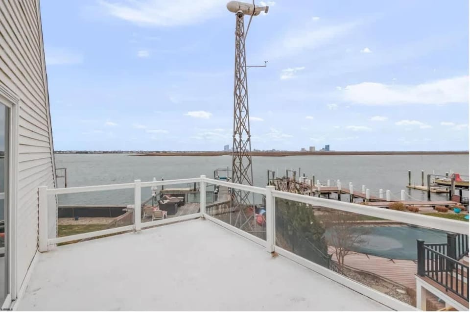 Sunsets & Fishing on Bay - Boat Dock - XL Home House in Brigantine