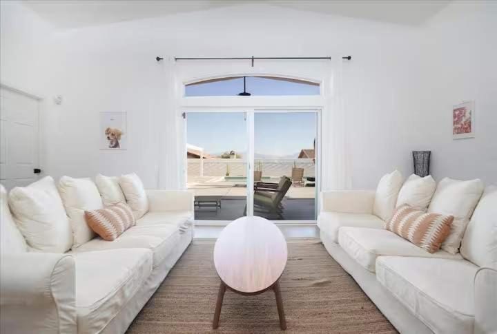 Navigate Stays Cozy Coachella Cove DHS Pool & Spa House in Desert Hot Springs