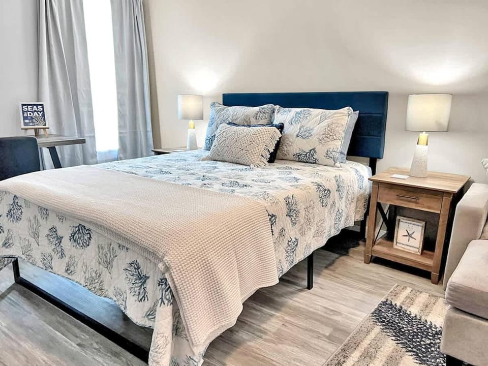 Seaside Escape 4 - Sun-Drenched Florida Retreat Apartment in Fort Walton Beach