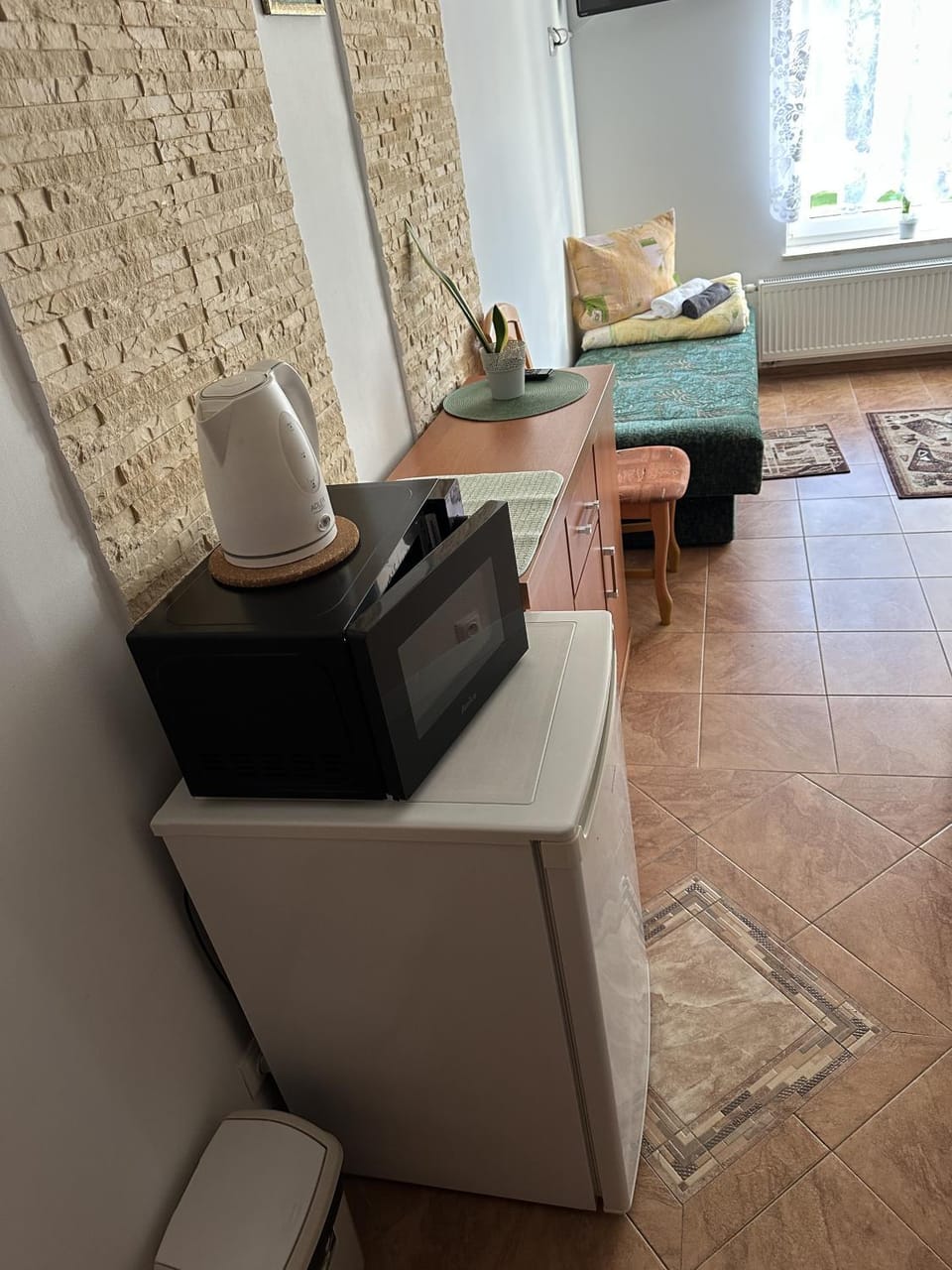 Kitchen or kitchenette, Seating area