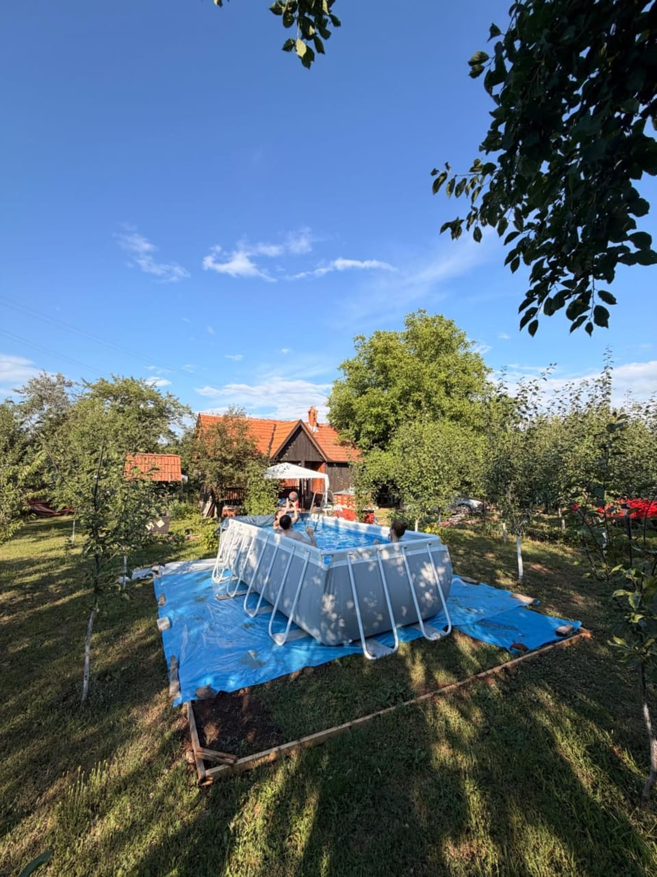Property building, Swimming pool