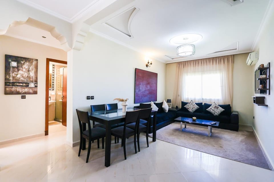 Résidence Élégante avec Piscine et 3 Chambre Apartment in Tangier