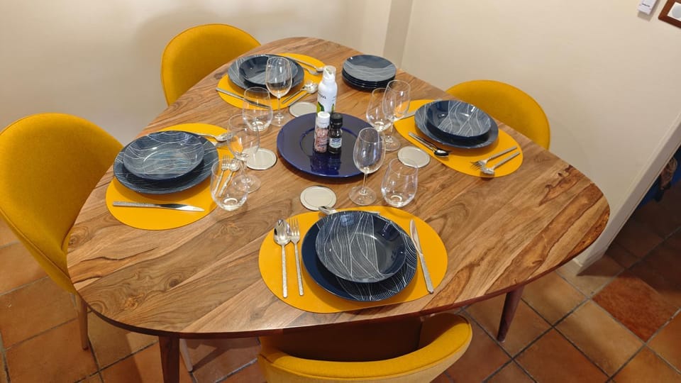 Living room, Lunch