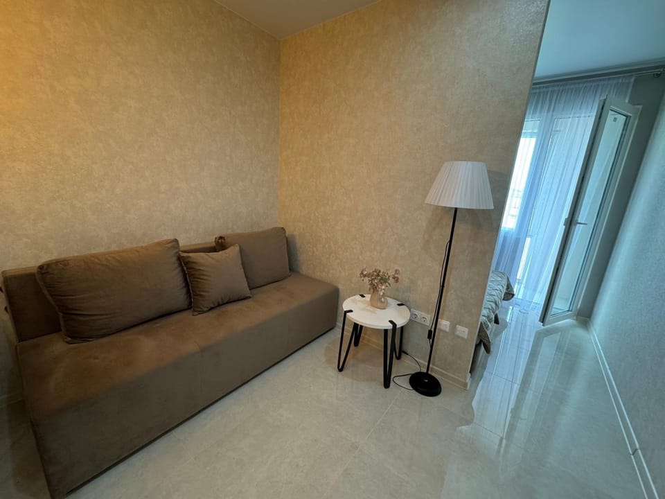 Стильная студия не далеко от автовокзала Apartment in Odessa