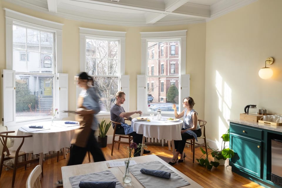 Dining area, Breakfast