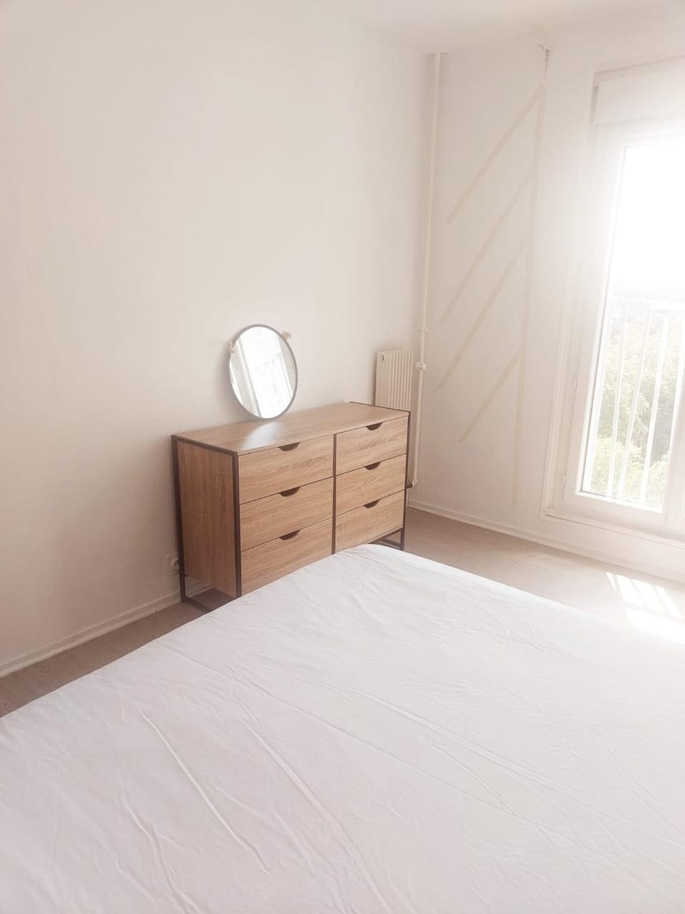 Naolux Cosy Apartment in Massy