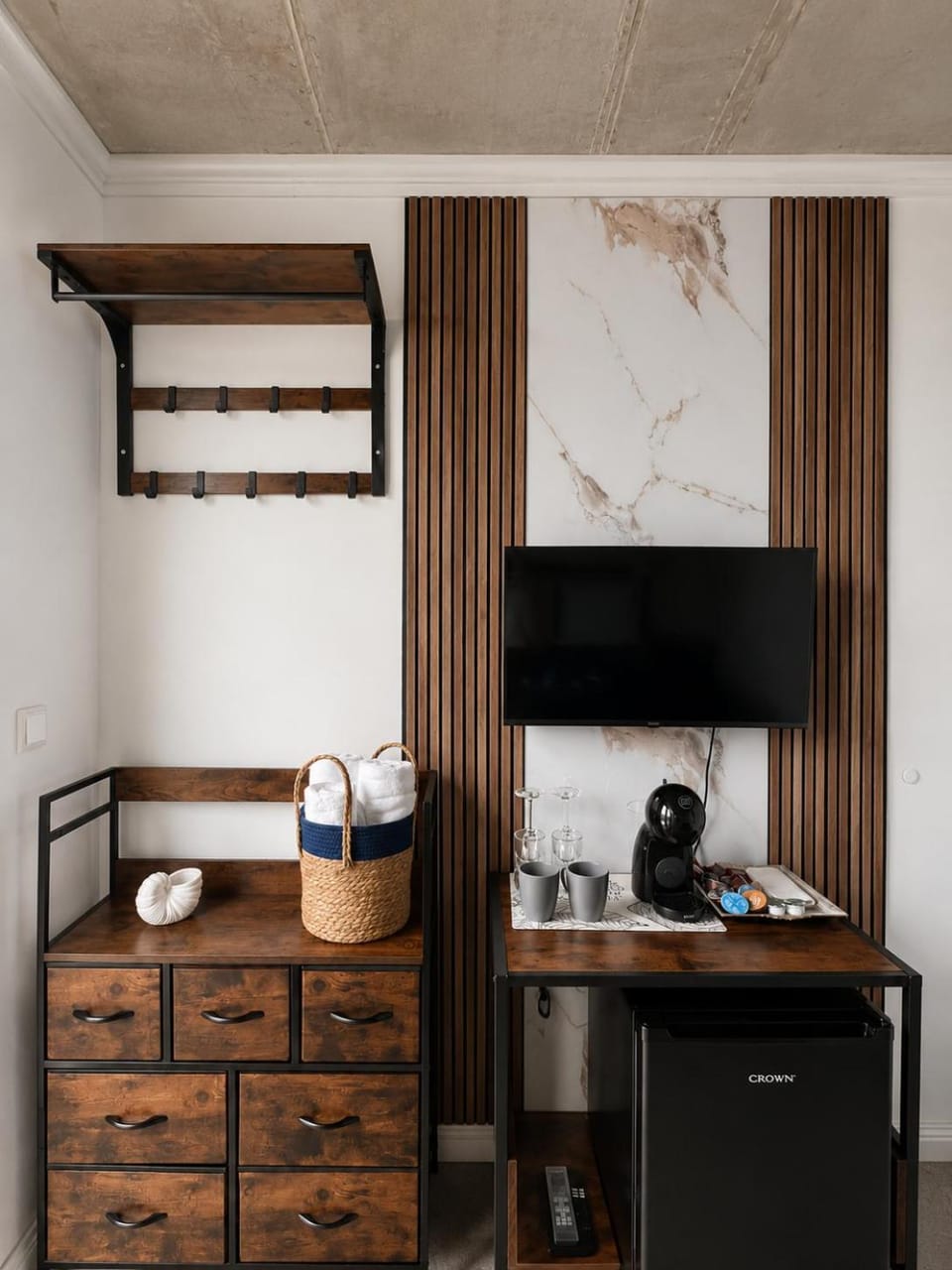 TV and multimedia, minibar