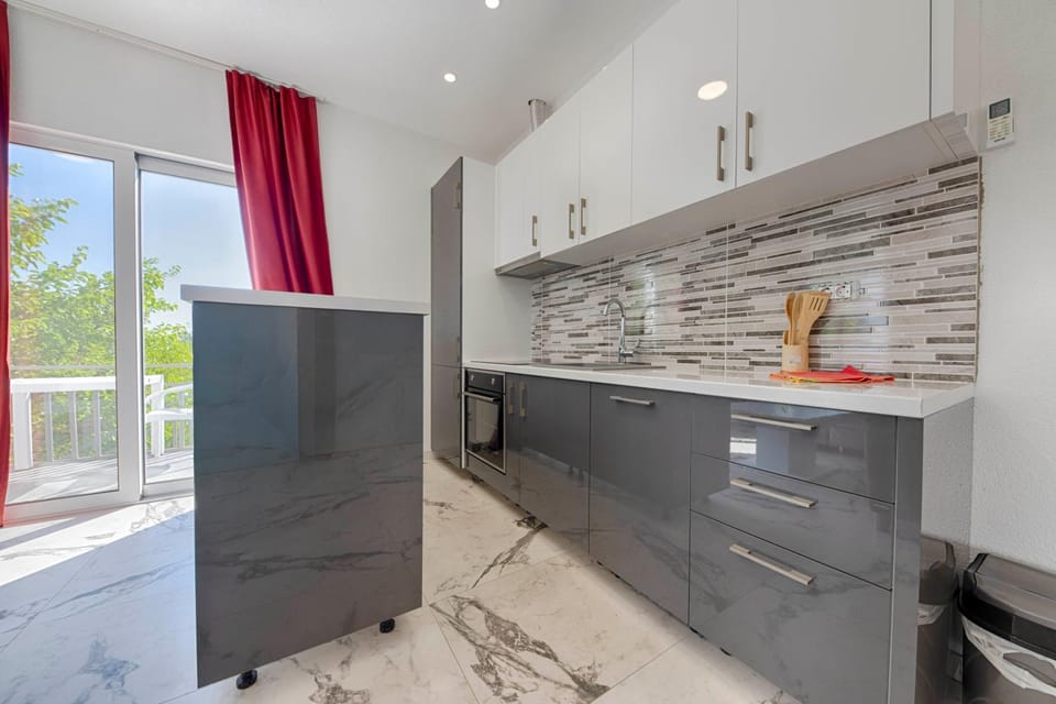 MEMO's DUKAT Apartment in Montenegro