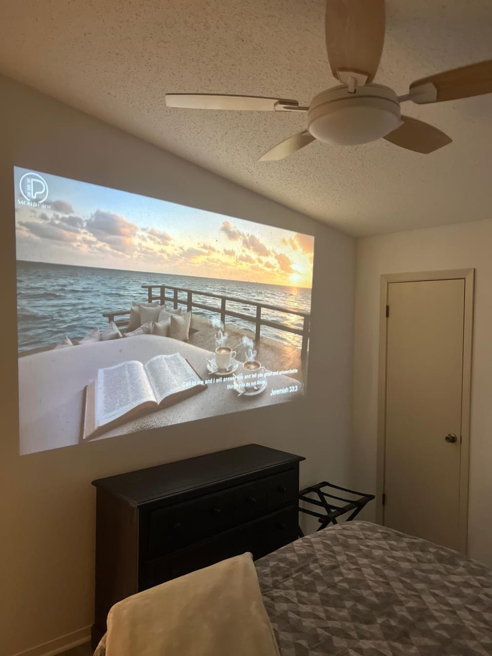 Smart Resort Retreat Condo near Branson and Silver Dollar City Resort in Table Rock Lake