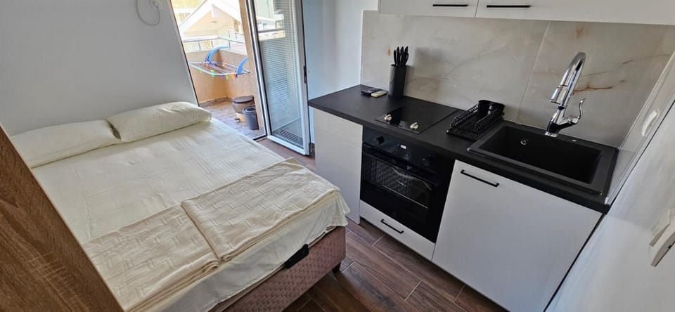 Apartmani Vila Ena Apartment in Ulcinj Municipality