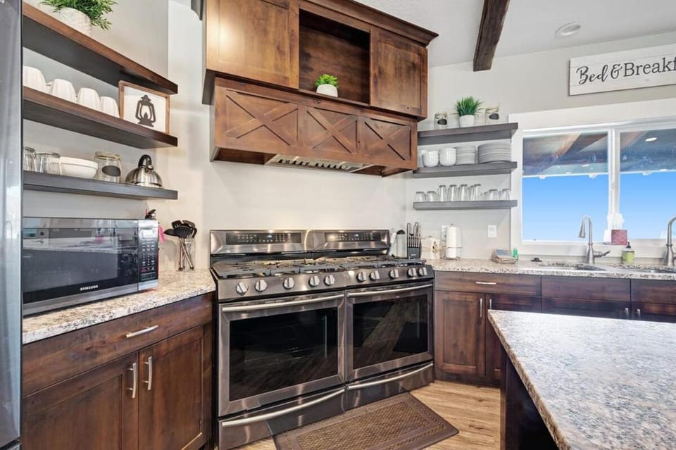 The Coeur D 'Alene at Bear Lake House in Garden City