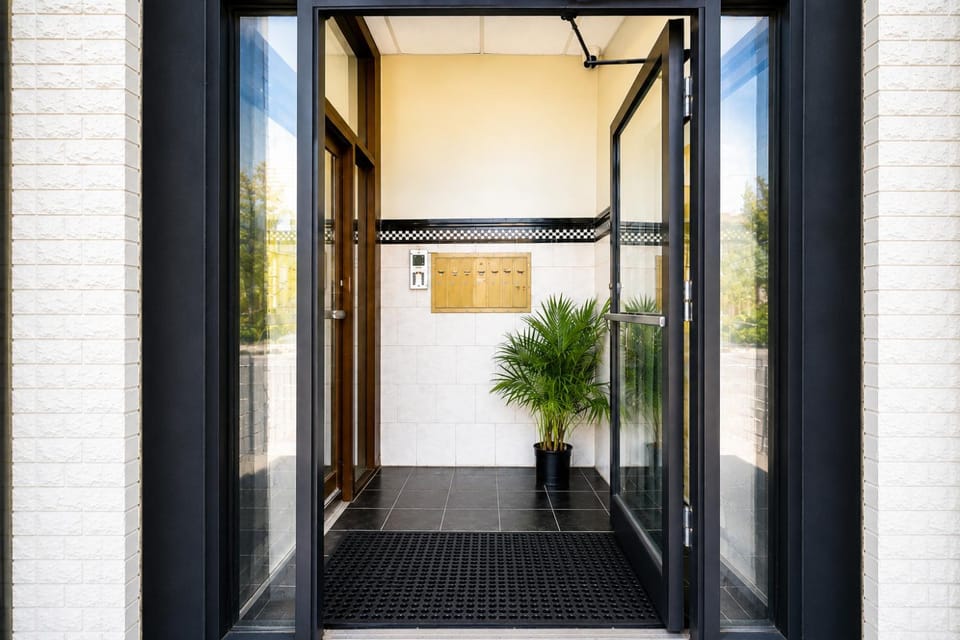 Facade/entrance, Lobby or reception