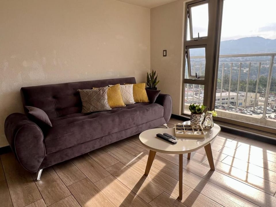 Balcony/Terrace, Living room