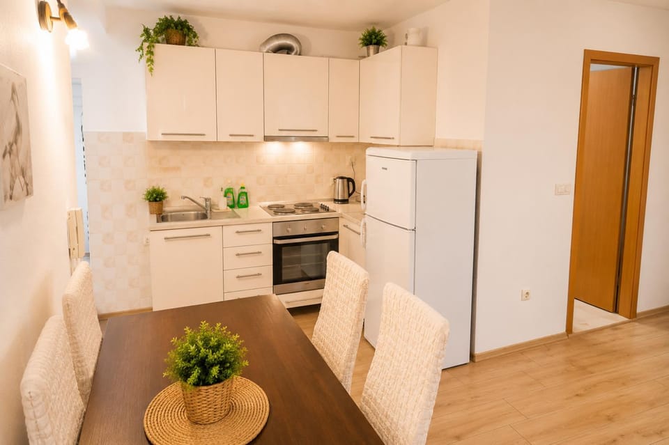 Guest House Emilio Bed and Breakfast in Split