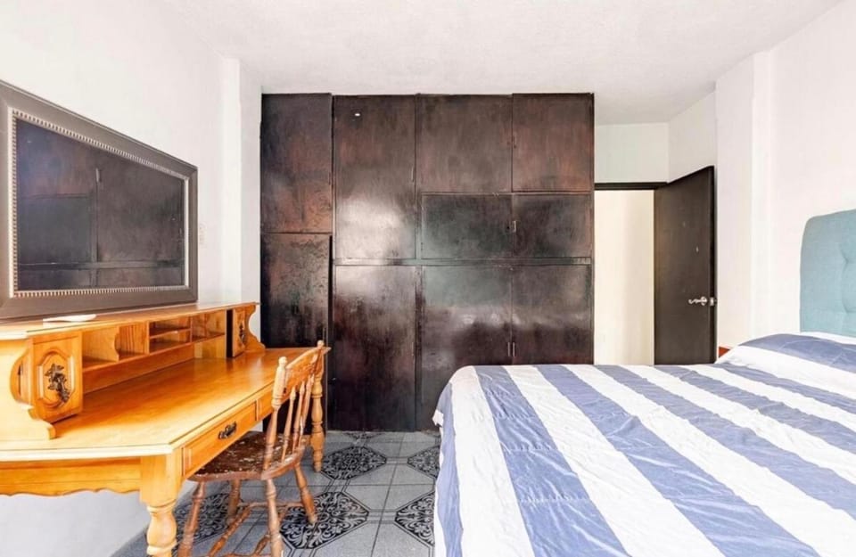 Bed, Photo of the whole room, Bedroom, wardrobe