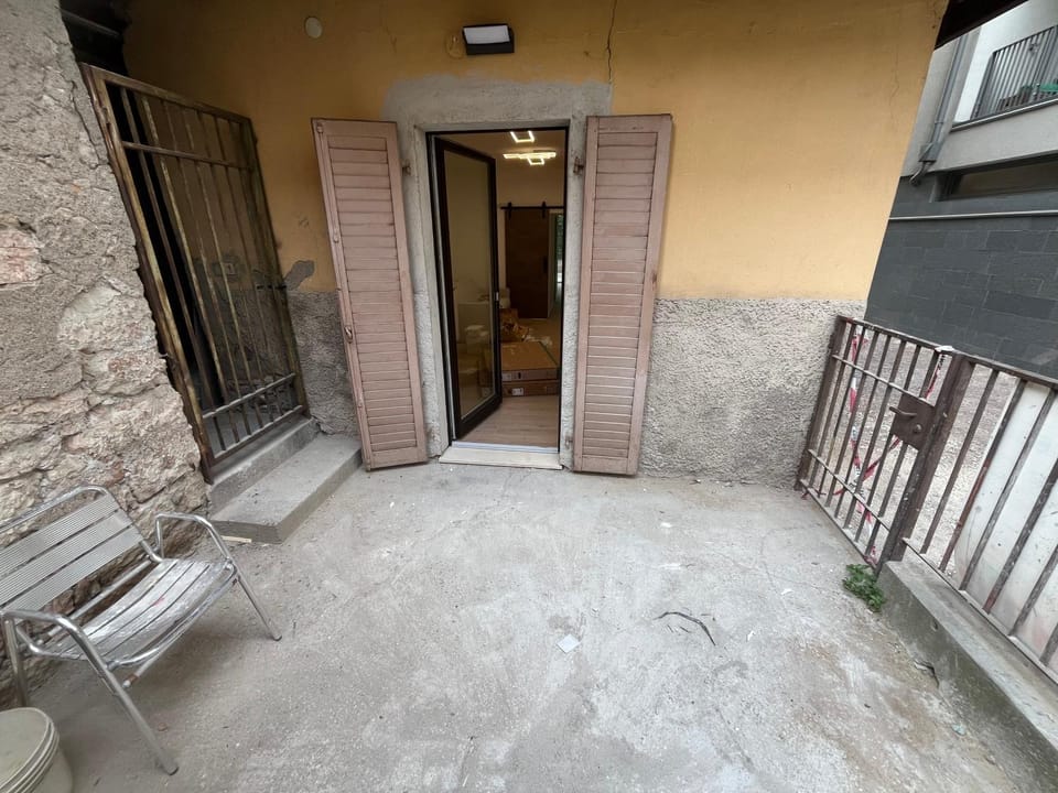 Balcony/Terrace, Inner courtyard view