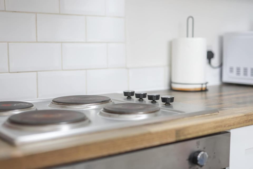 Kitchen or kitchenette, stove