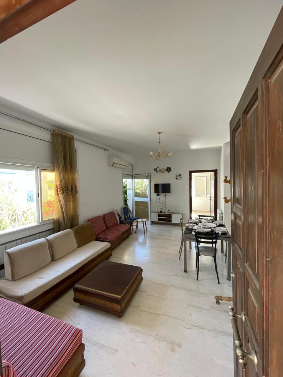 Sunlight Garden Escape Apartment in Tunis