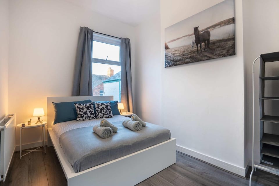 10 Mins BAE Systems -Contractor Stay -Free Parking Apartment in Barrow-in-Furness