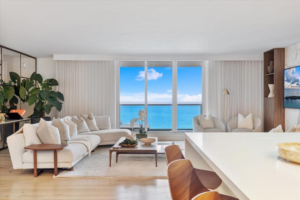 Coastal Elegance 1440 Apartment in South Beach Miami