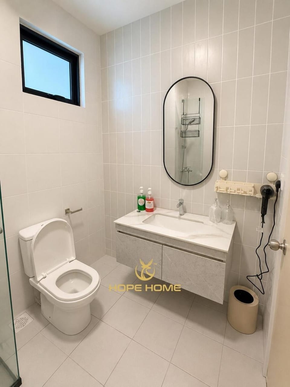 Upton Residence Near Timberland Aeon Apartment in Kuching