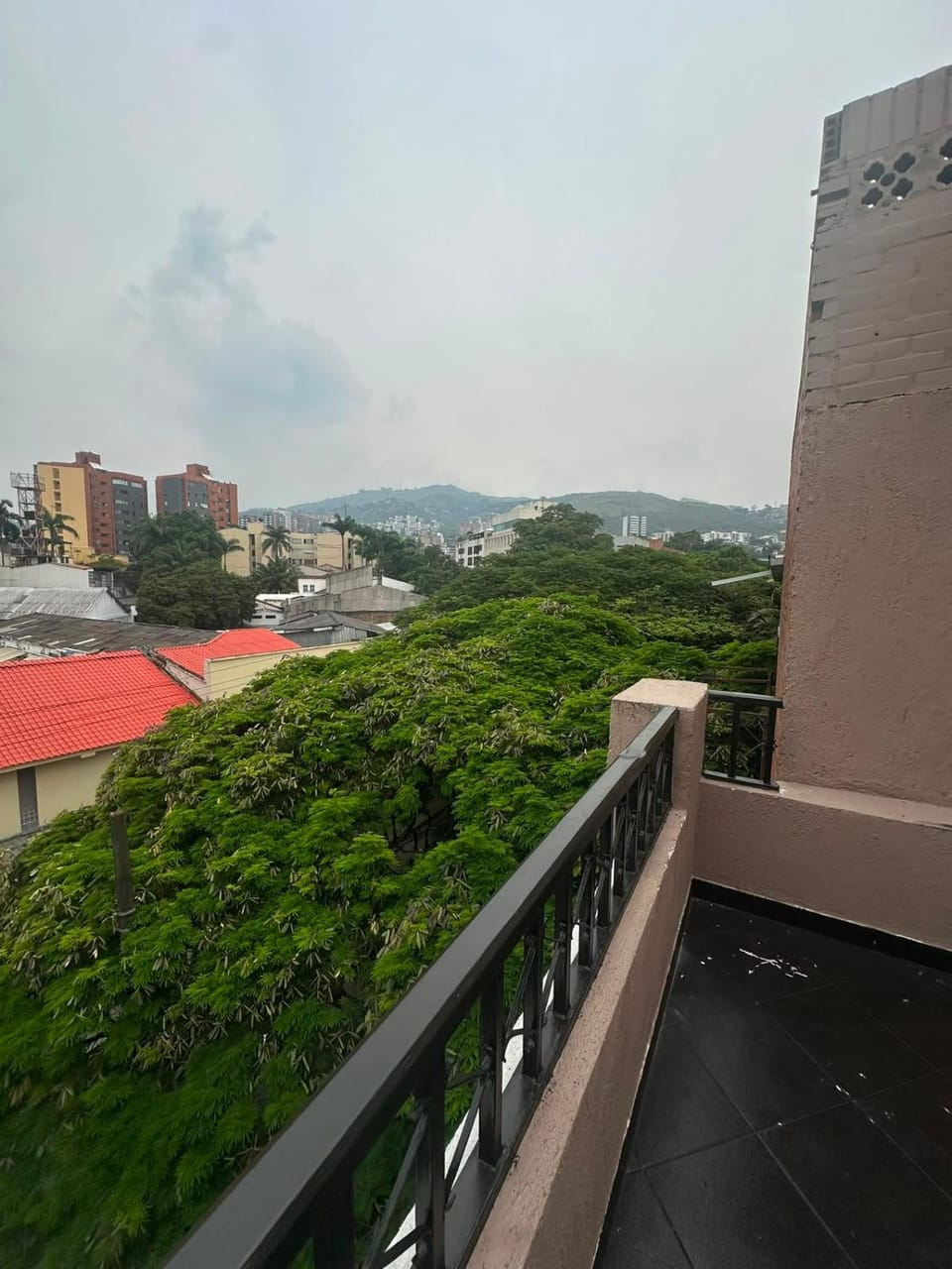 City view, City view, Mountain view