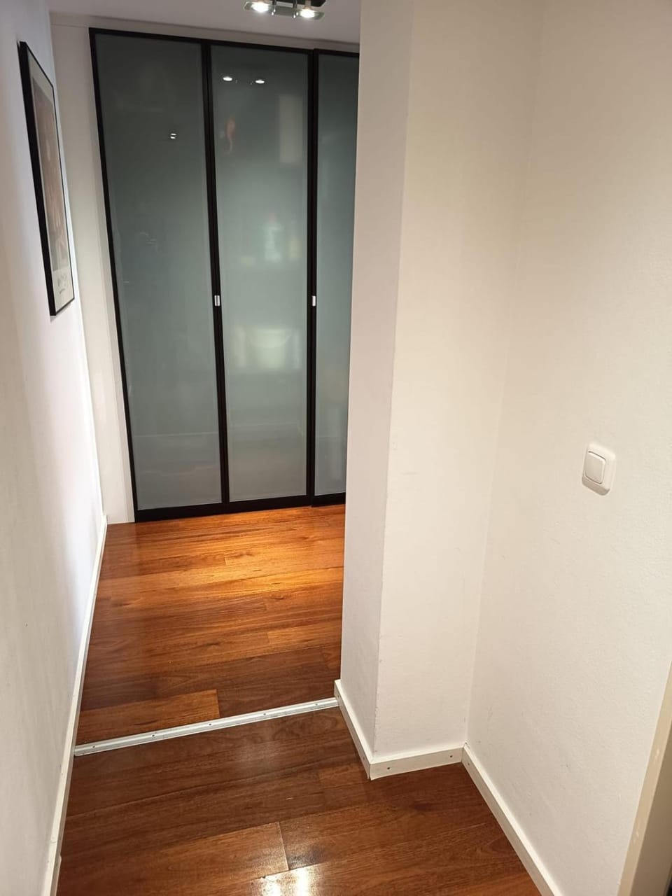 1 Bedroom with large Sunny Balcony Apartment in Munich