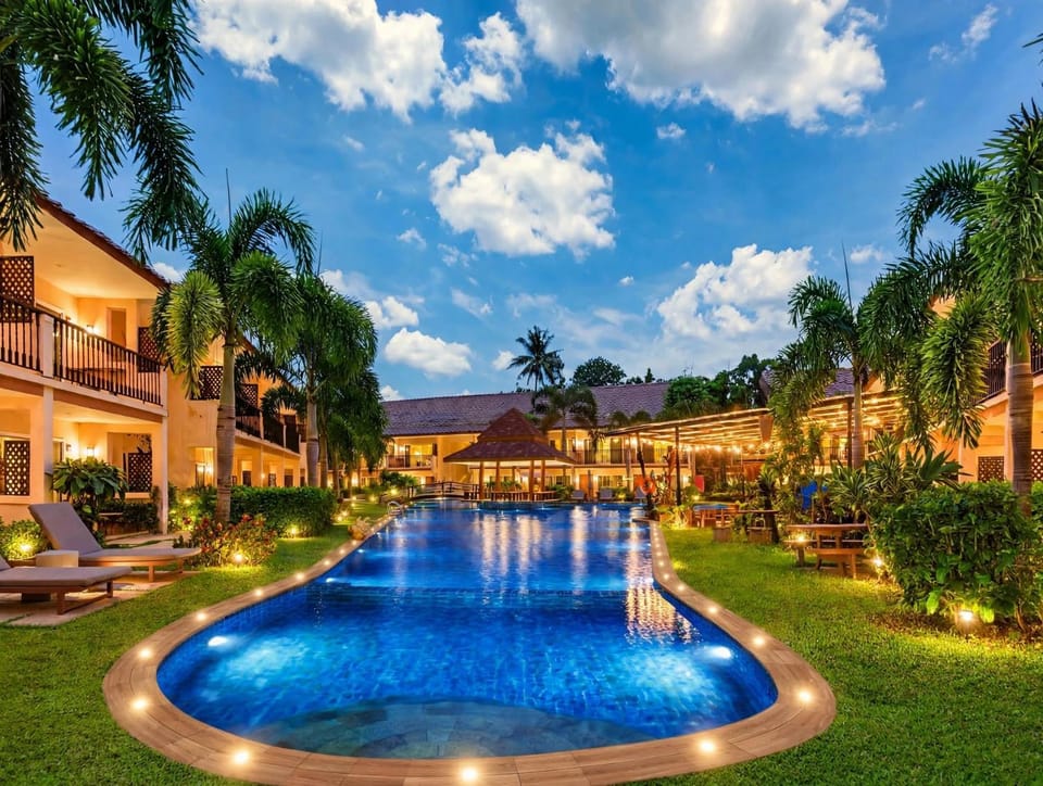 Swimming pool
