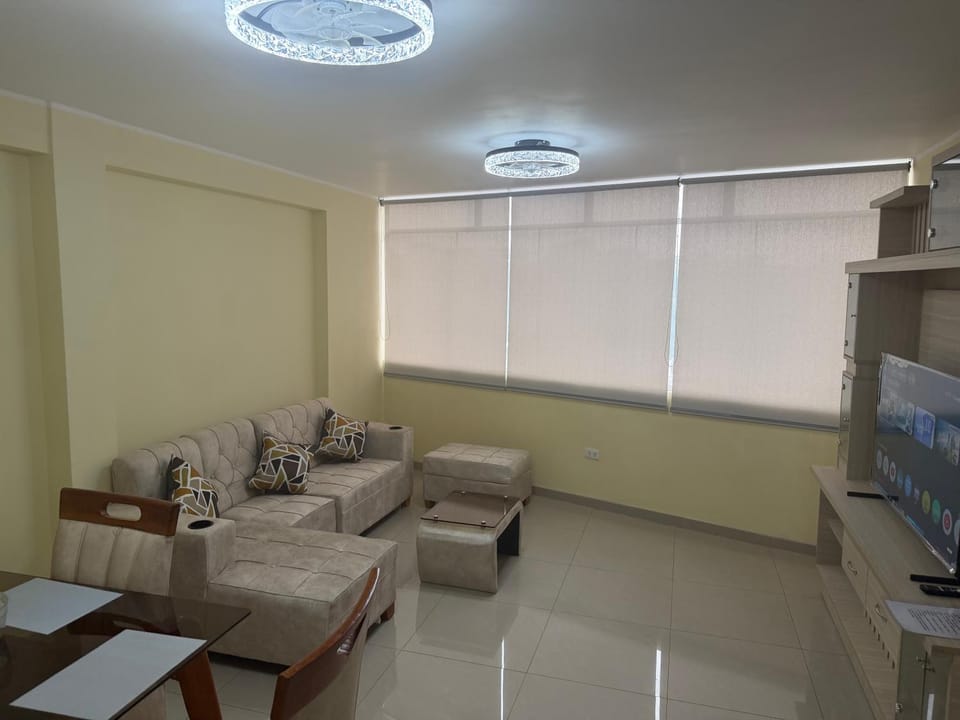 Leos house Bed and Breakfast in Callao Region, Peru