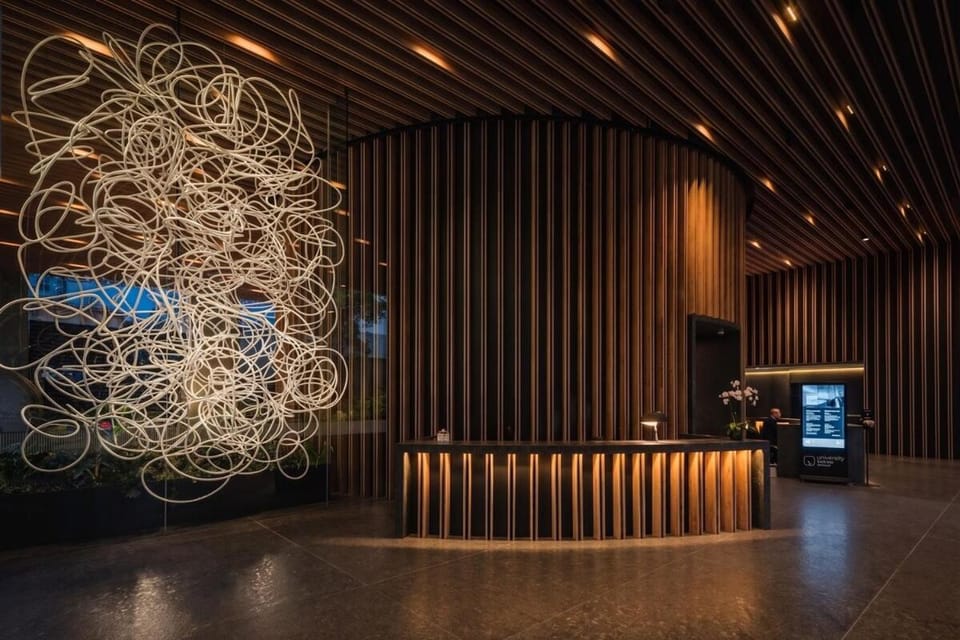 The R Line I UT Skyline Studio I City Views & Pool Apartment in Mexico City