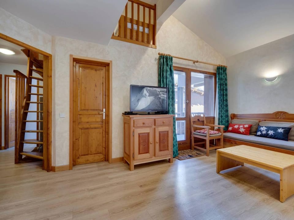 Appartement ski aux pieds - 8 pers. - FR-1-518-212 Apartment in Val dIsere