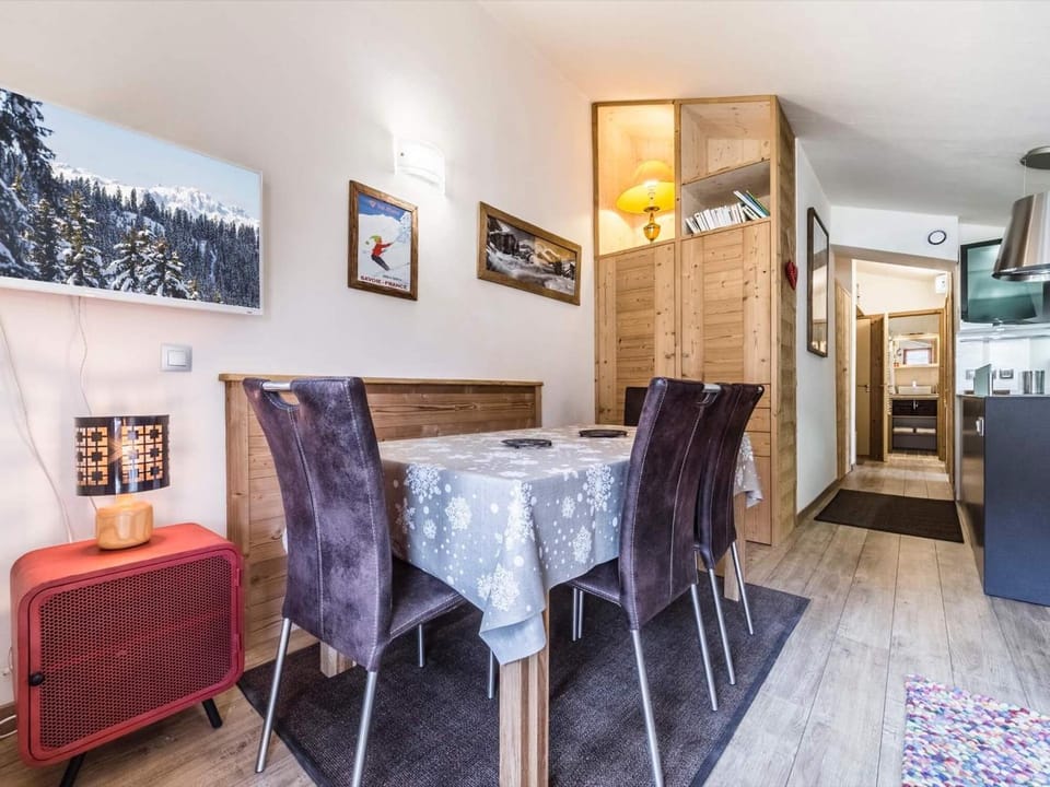 Appartement rénové, ski aux pieds, vue - 5 pers. - FR-1-518-190 Apartment in Val dIsere