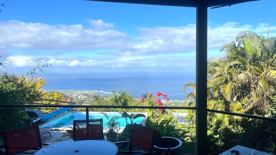 Balcony/Terrace, Balcony/Terrace, Pool view, Sea view