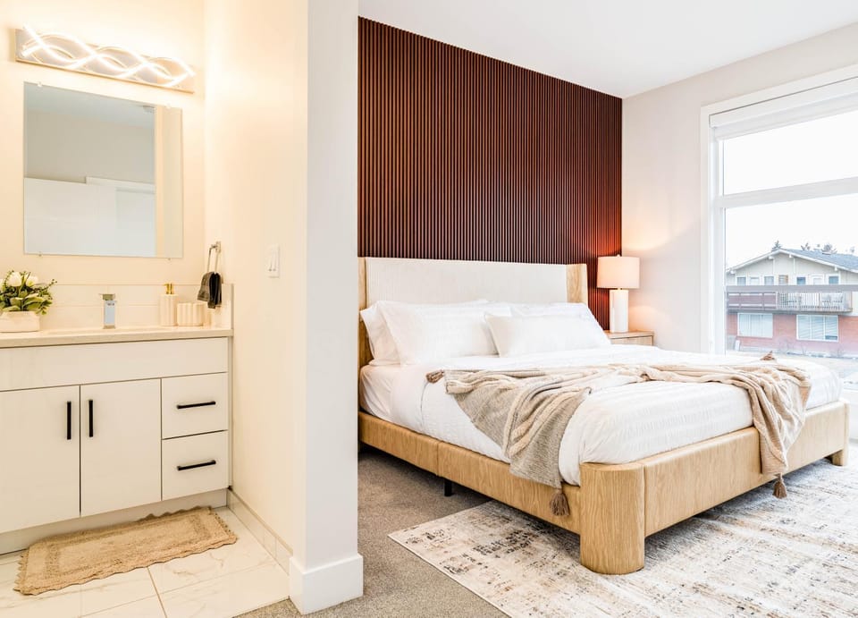 Bed, Bedroom