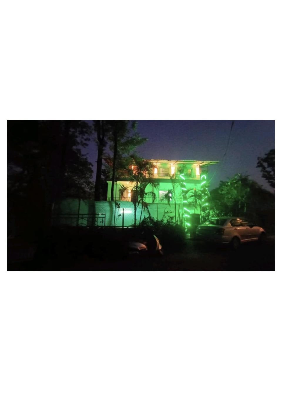 The Grand Crest Residency Bed and Breakfast in Maharashtra