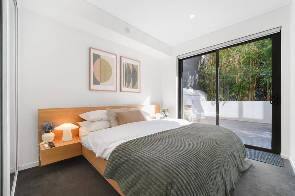 Mascot Oasis near Airport - 2x Parking & Pet-Friendly Apartment in Mascot