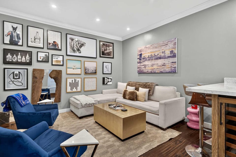 Luxury WeHo Chateau Townhome Near the Sunset Strip House in West Hollywood