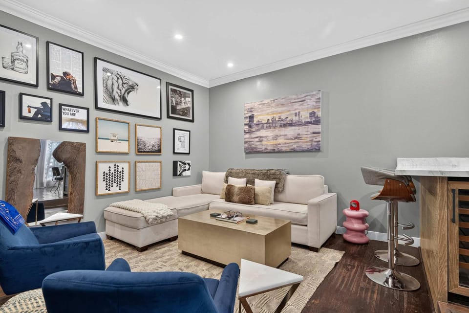 Luxury WeHo Chateau Townhome Near the Sunset Strip House in West Hollywood