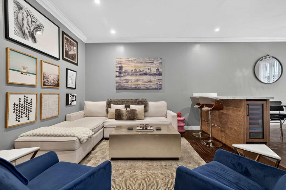 Luxury WeHo Chateau Townhome Near the Sunset Strip House in West Hollywood