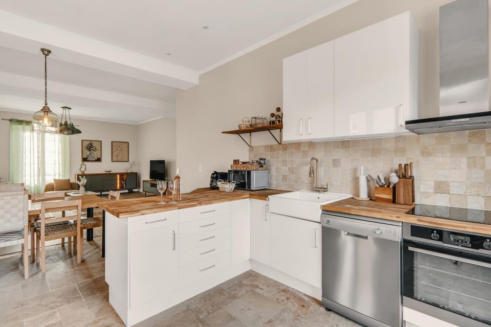 La Grande Terrasse Cannes 4 stars-4BR sleeps 8, 135 sqm apartment Apartment in Mougins