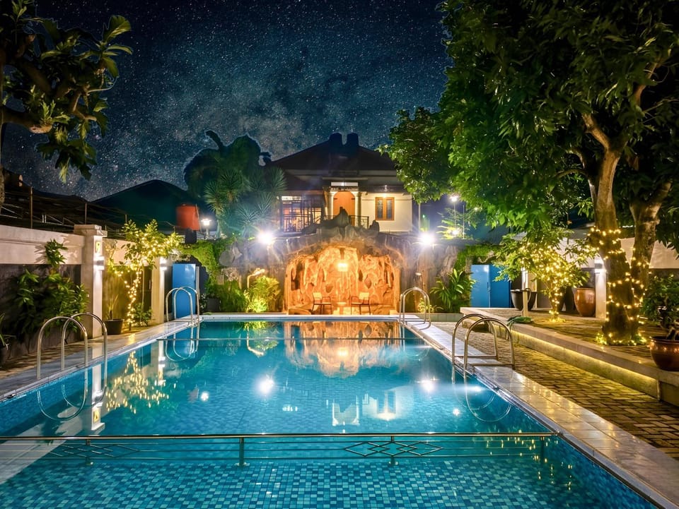 Night, Pool view, Pool view, Swimming pool, Sports