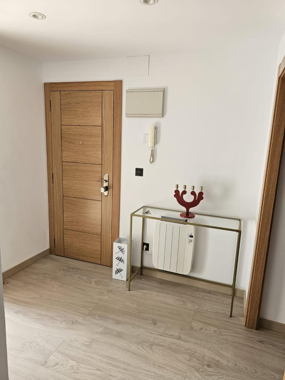 Renovado Apartamento en el corazón de Avilés, Calle Cámara 70 by beBalmy Apartment in Aviles