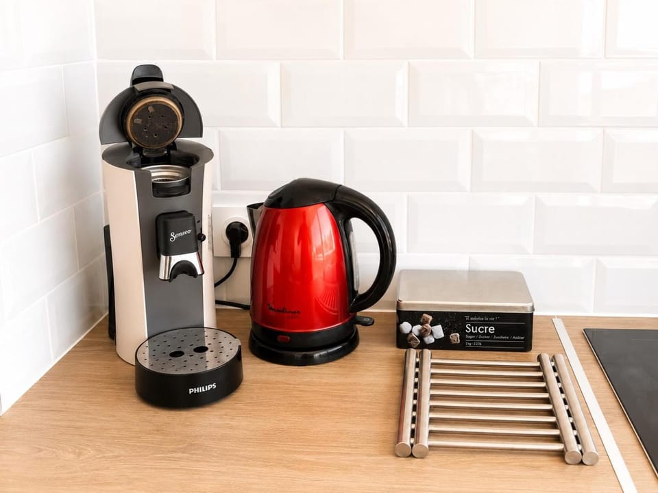 Coffee/tea facilities