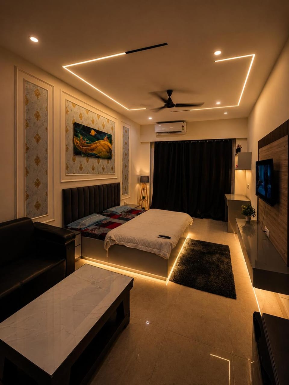 welcome to velvet stay please leave the message before booking Apartment in Noida